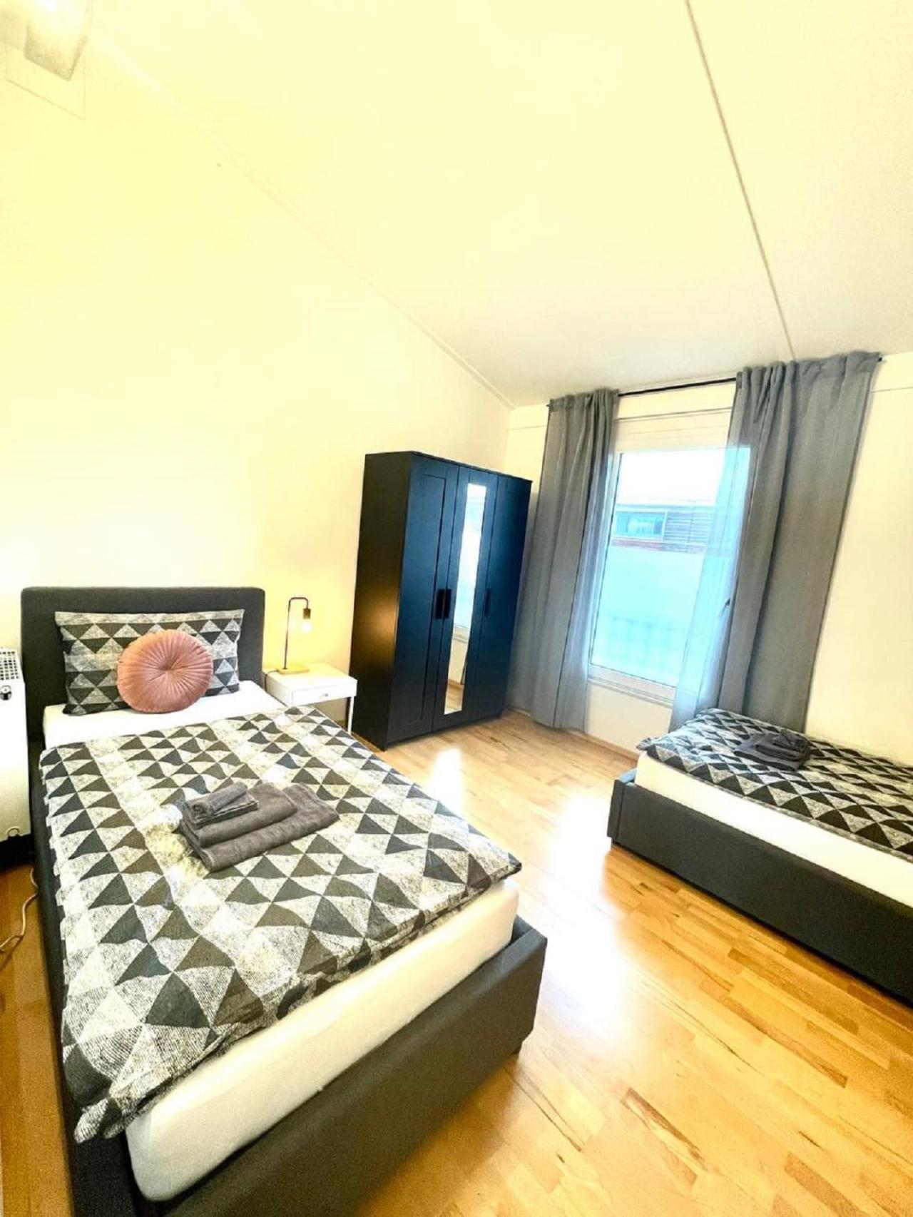 Geraeumiges Ferienhaus In Koblenz Koblenz  Eksteriør bilde