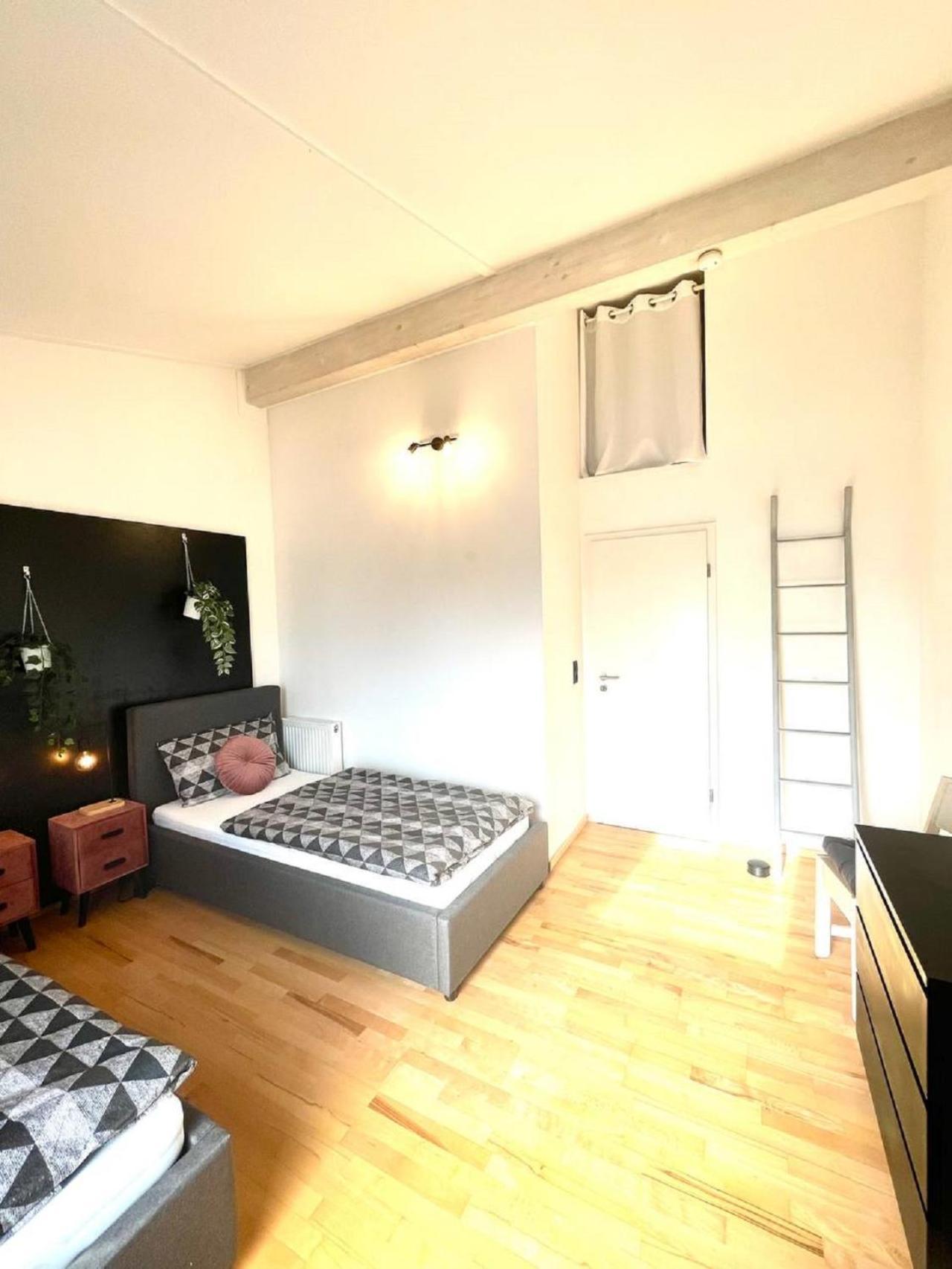 Geraeumiges Ferienhaus In Koblenz Koblenz  Eksteriør bilde
