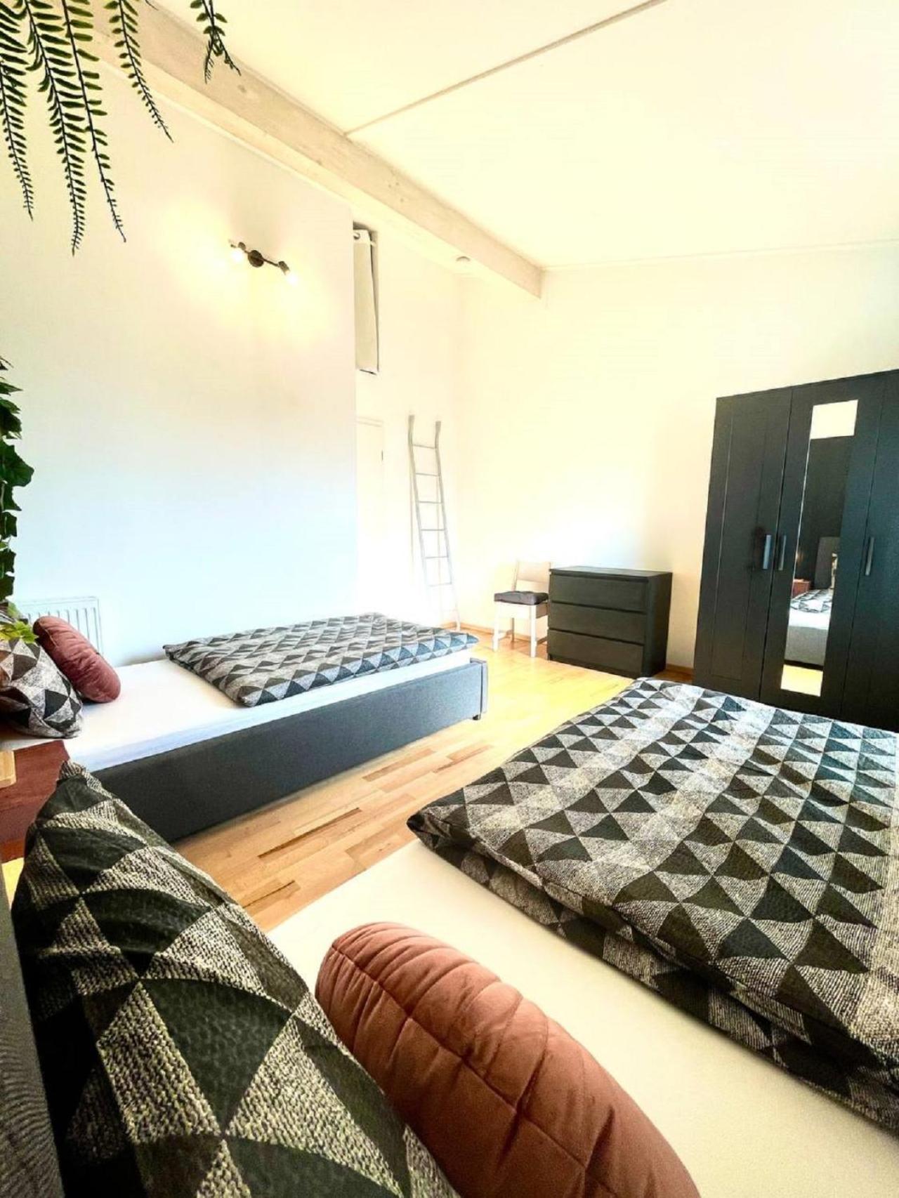Geraeumiges Ferienhaus In Koblenz Eksteriør bilde